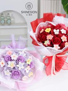 HT005 Ceramic Rose Lace Bouquet